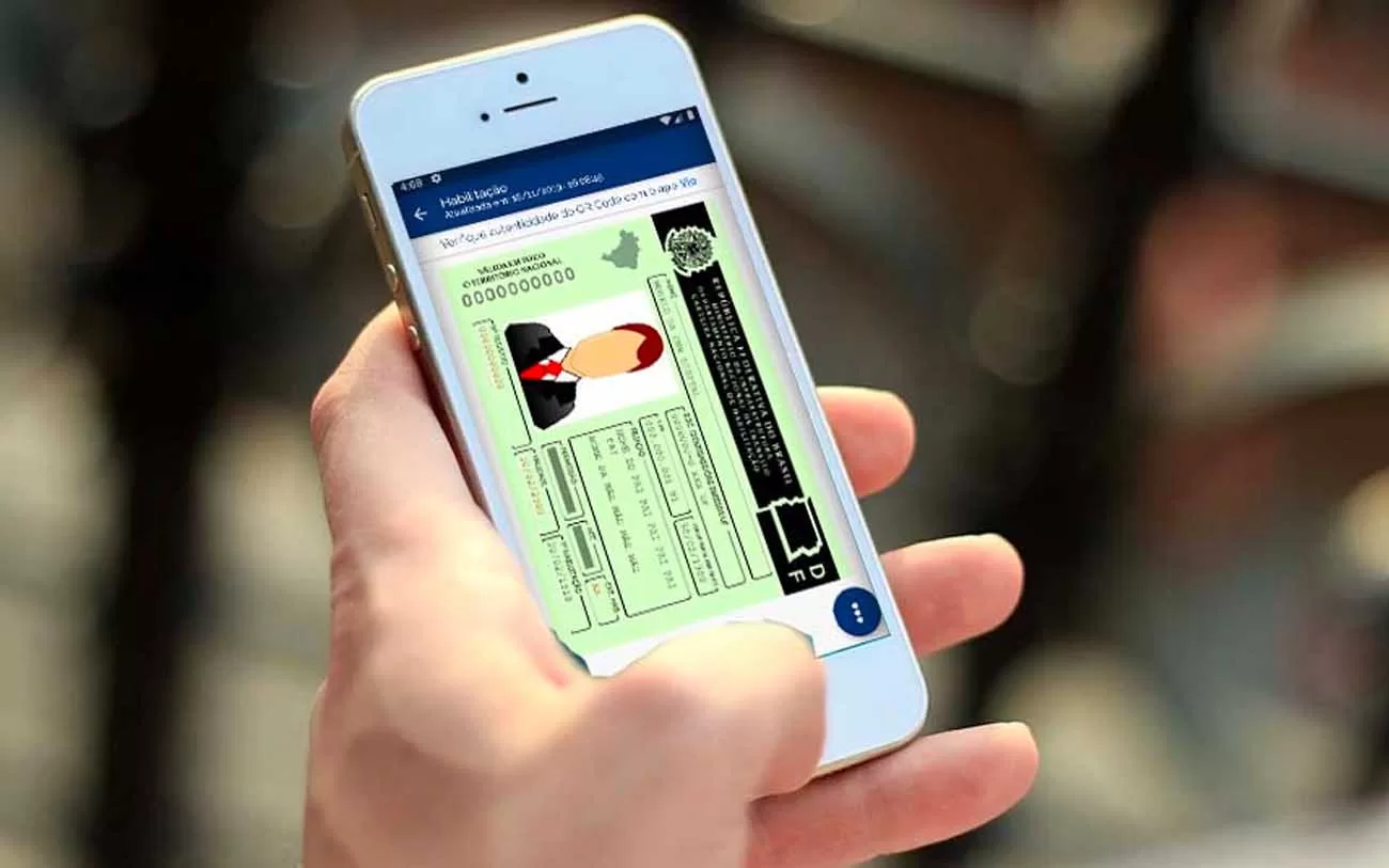 A CNH Digital permite que motoristas acessem sua Carteira Nacional de Habilitação pelo smartphone através do aplicativo Carteira Digital de Trânsito. Disponível para Android e iOS, o app facilita a vida dos condutores, eliminando a necessidade de portar documentos físicos e garantindo a segurança dos dados pessoais.