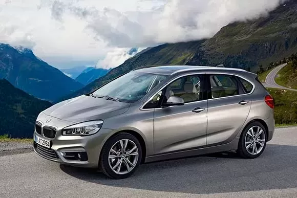 BMW 220i  Active Tourer 2.0 Turbo  2016: Preço, Consumo, Desempenho e Ficha Técnica