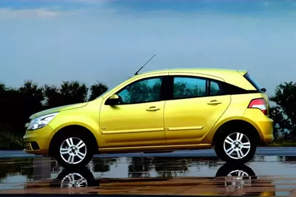Chevrolet Agile LT 1.4 2010: Preço, Consumo, Desempenho e Ficha Técnica
