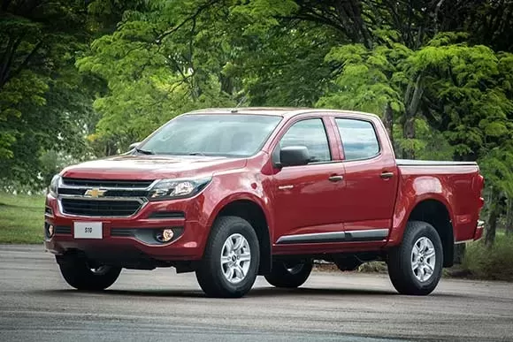 Chevrolet S10 LT 2.5 4×4 CD 2017: Preço, Consumo, Desempenho e Ficha Técnica