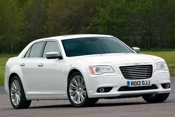 Chrysler 300C  3.6 V6  2012: Preço, Consumo, Desempenho e Ficha Técnica