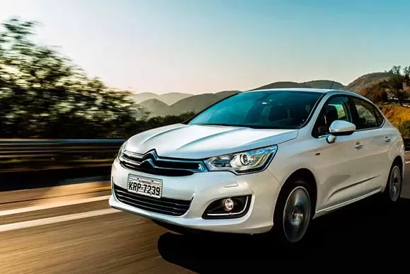 Citroen C4 Lounge Exclusive 1.6 turbo 2017: Preço, Consumo, Desempenho e Ficha Técnica