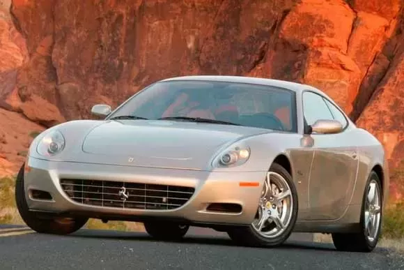 Ferrari 612  Scaglietti 5.7 V12 F1 2005: Preço, Consumo, Desempenho e Ficha Técnica