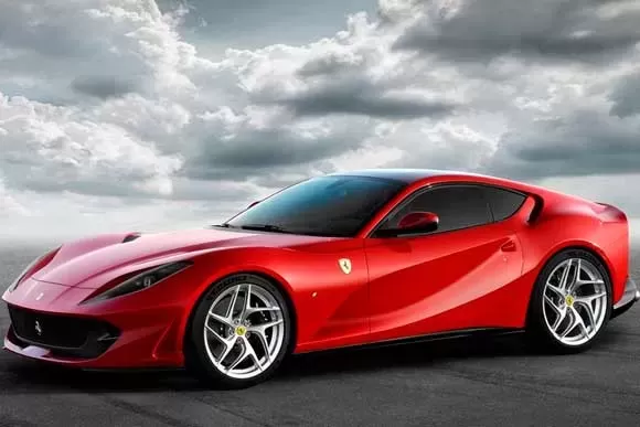 Ferrari 812  Superfast 6.5 V12 2019: Preço, Consumo, Desempenho e Ficha Técnica