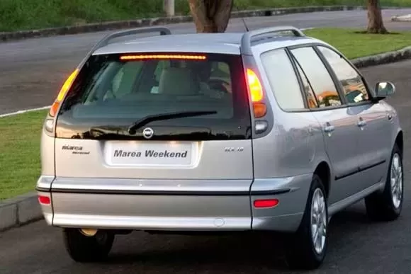 Fiat Marea ELX 2.4 20V 2003: Preço, Consumo, Desempenho e Ficha Técnica