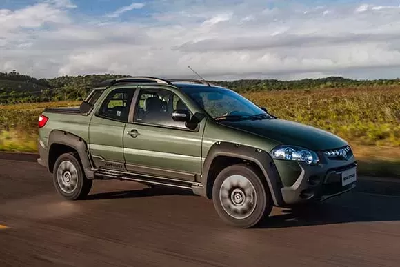 Fiat Strada Adventure 1.8 16V Cabine Dupla Dualogic 2017: Preço, Consumo, Desempenho e Ficha Técnica