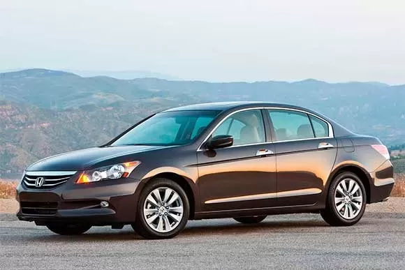 Honda Accord EX 2.0 2011: Preço, Consumo, Desempenho e Ficha Técnica
