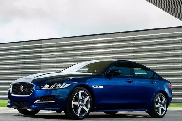 Jaguar XE  R-Sport 2.0 Turbo  2017: Preço, Consumo, Desempenho e Ficha Técnica