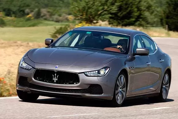 Maserati Ghibli S Q4 3.0 V6 2016: Preço, Consumo, Desempenho e Ficha Técnica