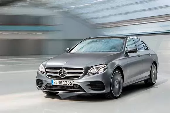 Mercedes-Benz E250  Exclusive Launch Edition 2.0 Turbo  2017: Preço, Consumo, Desempenho e Ficha Técnica