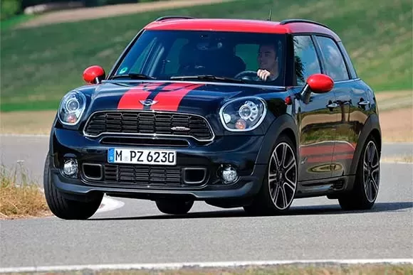 Mini Countryman  John Cooper Works All4 1.6 2017: Preço, Consumo, Desempenho e Ficha Técnica