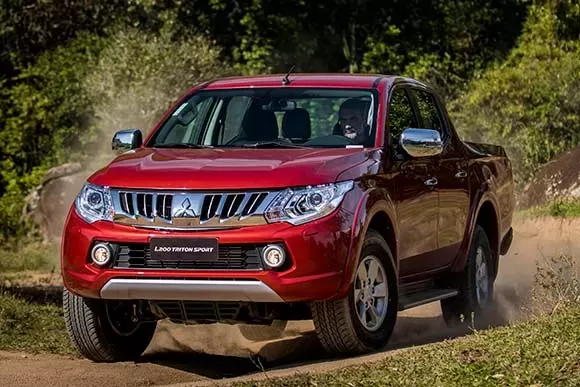 Mitsubishi L200 Triton HPE 3.2 Turbo 2017: Preço, Consumo, Desempenho e Ficha Técnica