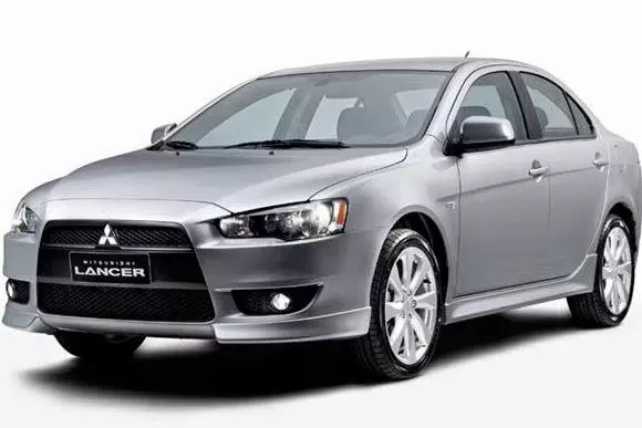 Mitsubishi Lancer HLE 2.0 2017: Preço, Consumo, Desempenho e Ficha Técnica