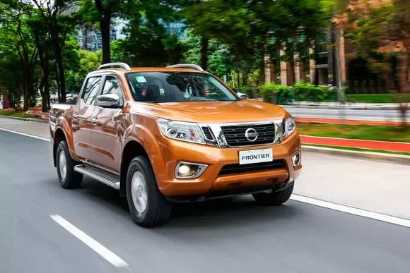 Nissan Frontier  LE 2.3 Turbo 4×4 AT  2017: Preço, Consumo, Desempenho e Ficha Técnica