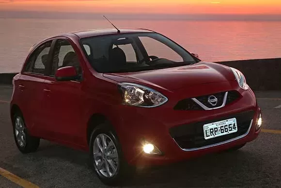 Nissan March  SV 1.6  2017: Preço, Consumo, Desempenho e Ficha Técnica