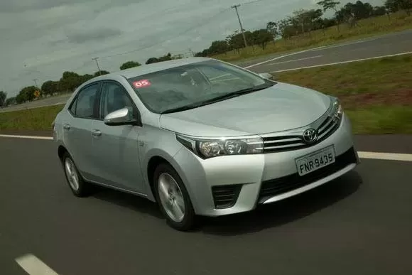 Toyota Corolla  GLi 1.8 1.8: Preço, Consumo, Desempenho e Ficha Técnica